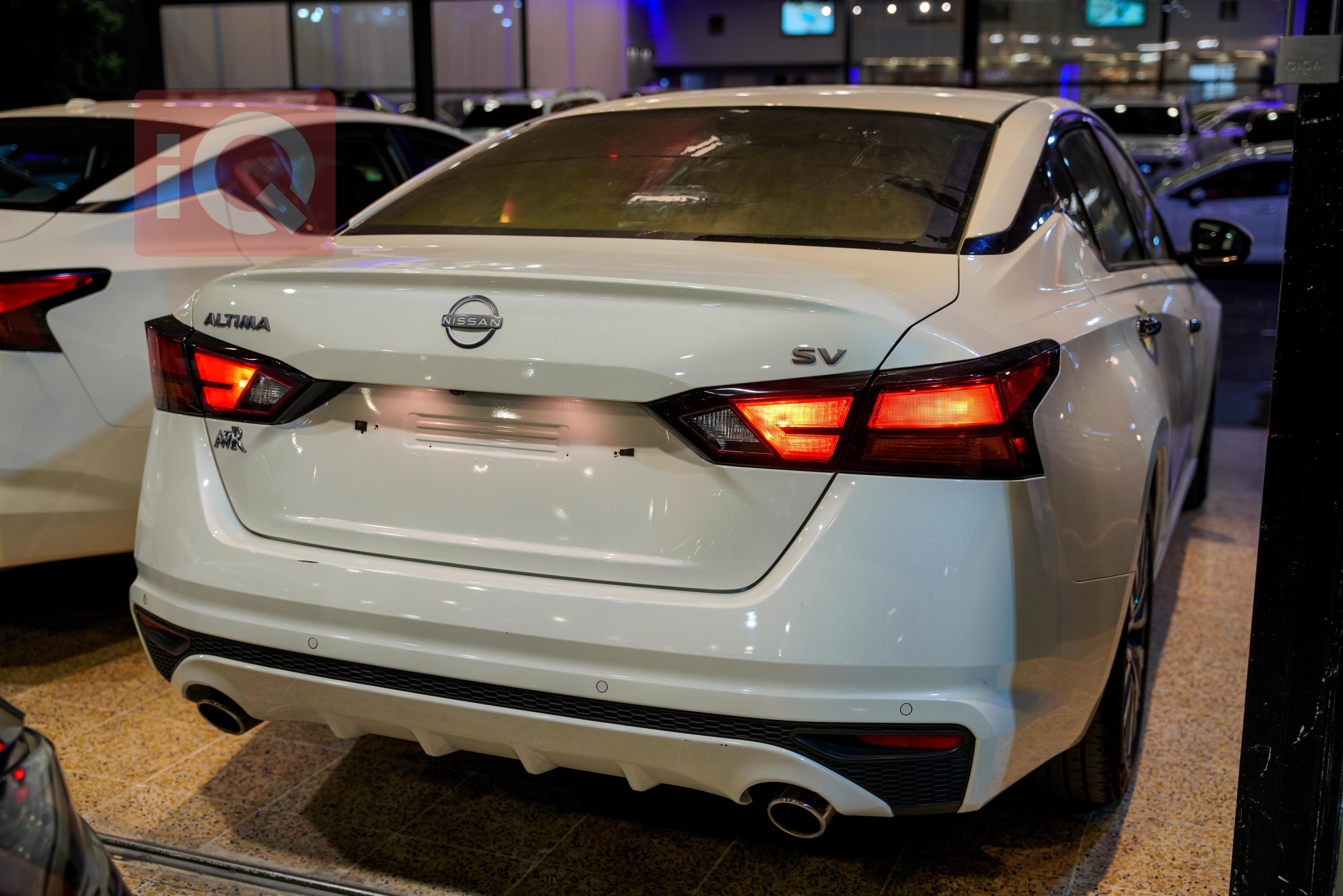 Nissan Altima